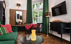Wooden Horse - New Apartment - Old Town